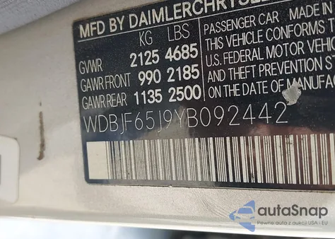 2000 Mercedes-Benz E 320 из США, поврежденный, VIN WDBJF65J9YB092442